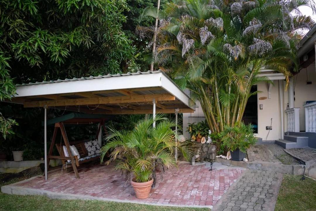 Apartament The Reef Palm Anse aux Pins Zewnętrze zdjęcie