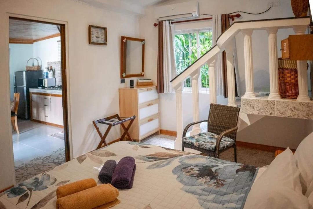 Apartament The Reef Palm Anse aux Pins Zewnętrze zdjęcie