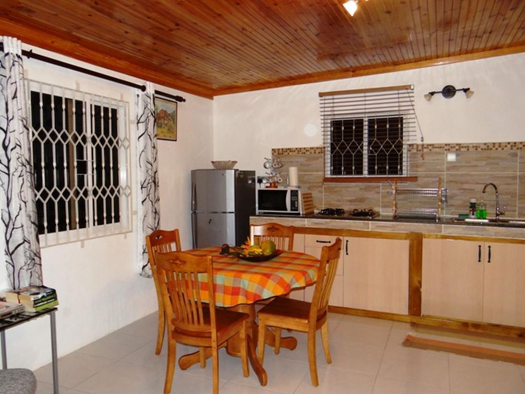 Apartament The Reef Palm Anse aux Pins Pokój zdjęcie